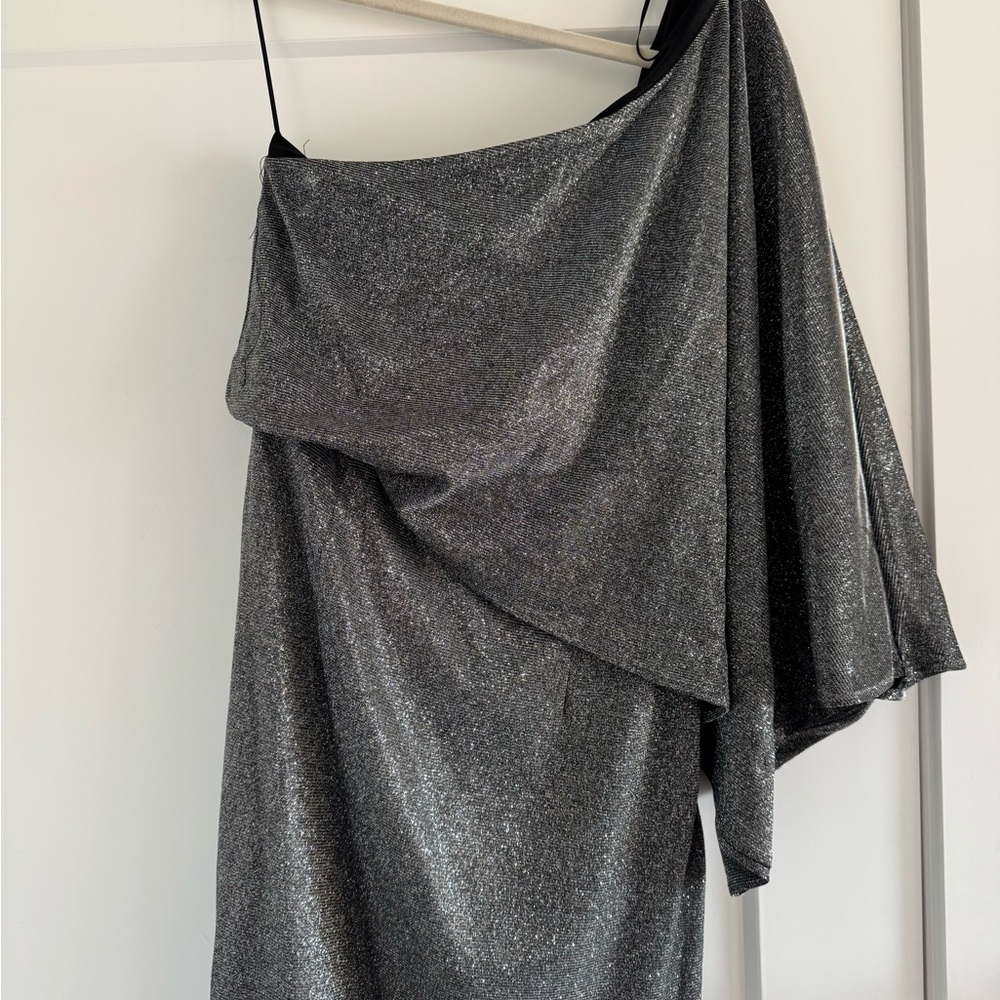 Silver Glitter One-Shoulder Dress